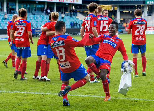 Rachid Bouaouzan, May Mahlangu, Helsingborg, jubel, dans