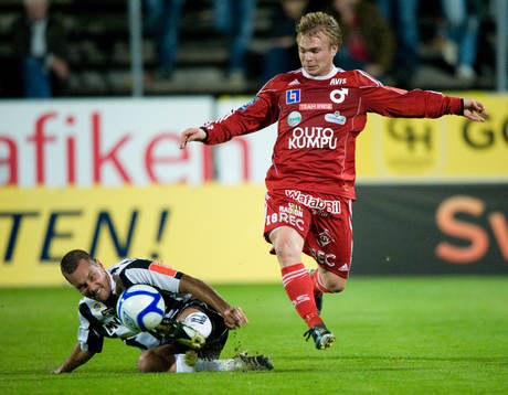 Marcus Lantz, Landskrona, glidtacklar Christopher