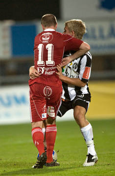 Dans, Thomas Raun, Landskrona, bjuder upp