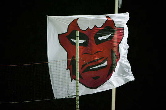 Flagga, Öster