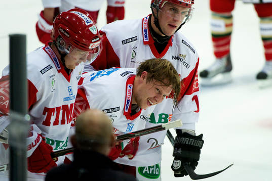 Johan Andersson, Timrå, får utgå pga skada