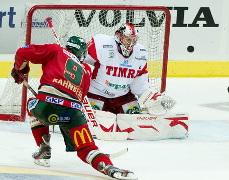 Joakim Lundberg, målvakt Timrå, Magnus Kahnberg, Frölunda