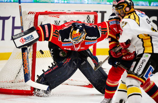 Gustaf Wesslau, målvakt, Djurgården, är nära att