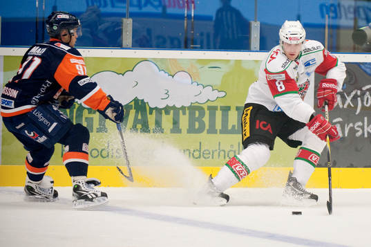 Patrik Hersley, Modo