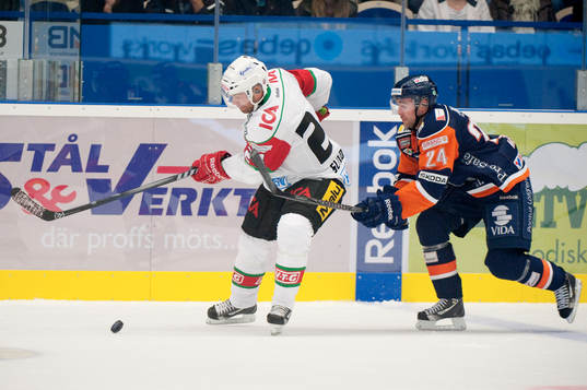 Niklas Sundström, Modo, Brad Moran, Växjö
