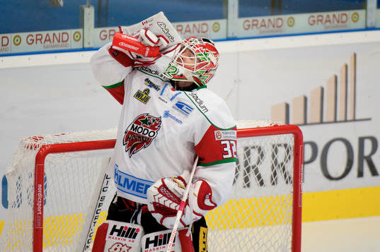 Mikael Tellqvist, målvakt, Modo