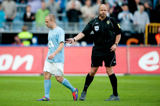 Daniel Larsson, Malmö FF, Martin Hansson, domare