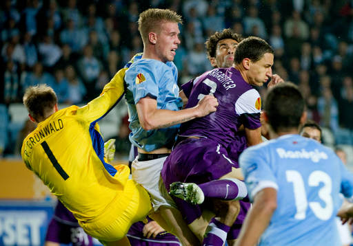 Pontus Jansson, Malmö och Pascal Grünwald, målvakt