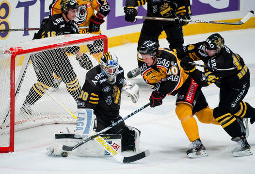 Johan Harju, Luleå går in i en närkamp med Viktor Fasth,