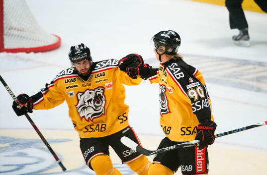 Niklas Olausson och Johan Harju, Luleå, jubel