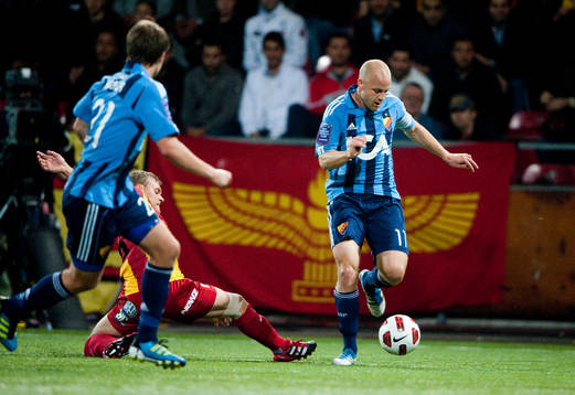 Bläddra bland fler bilder av Fotboll, Allsvenskan, Syrianska - Djurgården