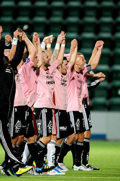 Sundsvallsspelarna tackar fansen