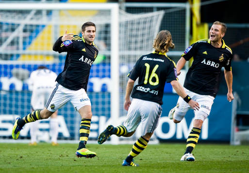 Måljubel Gabriel Özkan och Robert Åhman-Persson, AIK,