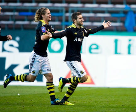 Martin Lorentzson och Gabriel Özkan, AIK, jubel