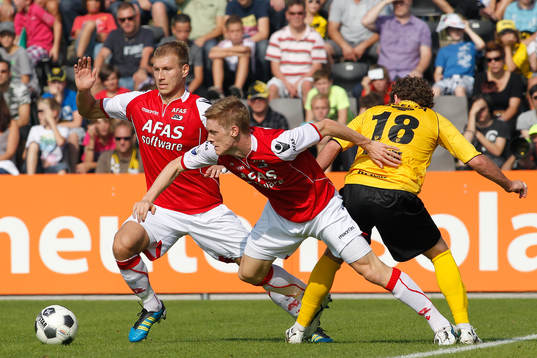 Ragnar Klavan och Rasmus Elm, AZ, Barry Maquire, Venlo