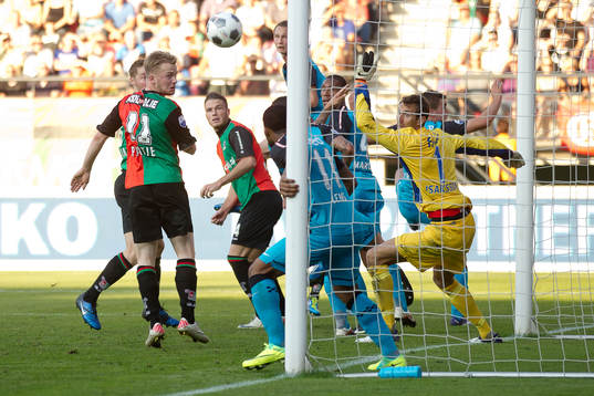 EC speler Melvin Platje och Bram Nuytinck, NEC, Jeremain
