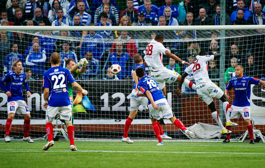 Kyle Konwea, Assyriska, nickar in 1-0