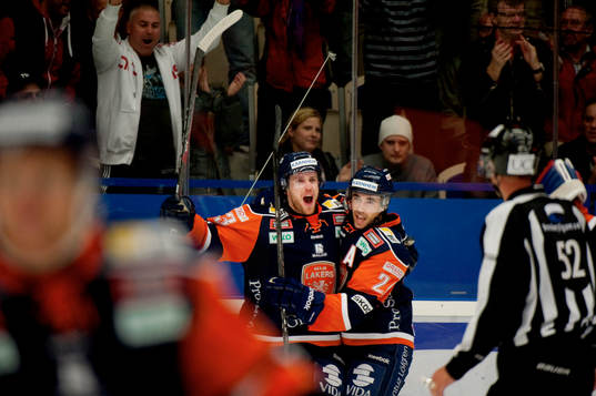 Mike Iggulden, Brad Moran, Växjö, jubel, 2-0