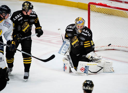 Markus Svensson, målvakt, AIK, släpper in 7-3-målet