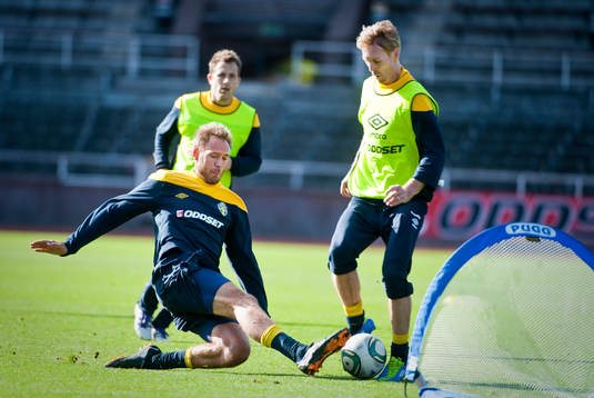 Andreas Granqvist och Christian Wilhelmsson med Tobias