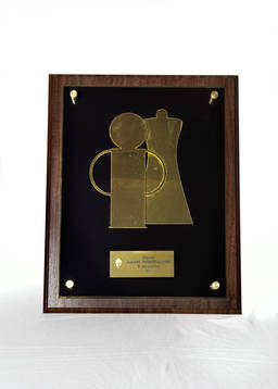 s pokal pryder