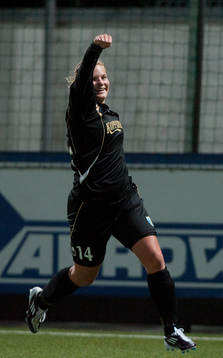 Sara Lindén, Göteborg, gör 1-0. Jubel