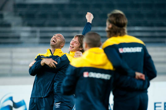 Daniel Majstorovic och Kim Källström har roligt