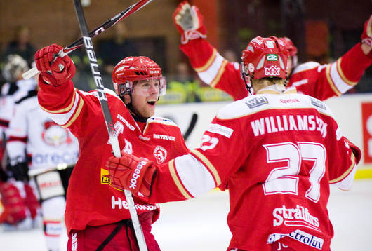 David  Åslin, Jesper Williamsson, Troja, jubel