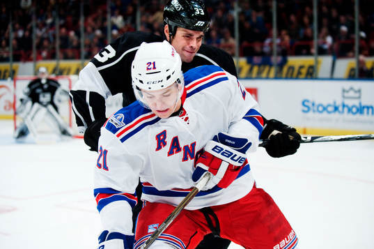 Derek Stepan, New York Rangers, och Willie Mitchell, Los