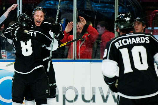 Drew Doughty kramar om en jublande Jack Johnson, Los