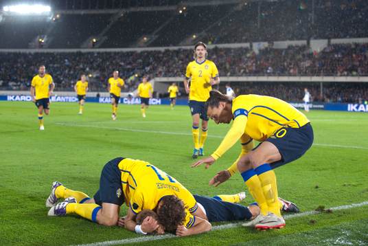 Jubel, glädje i Sverige. Johan Elmander, Zlatan Ibrahimovic