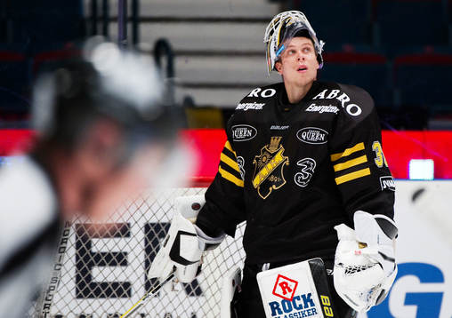 Viktor Fasth, målvakt, AIK, är tillbaka i målet