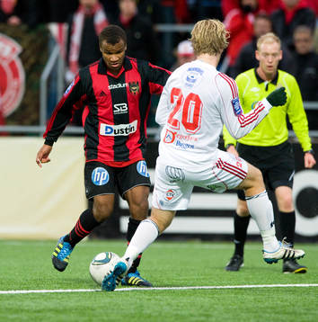 Serge-Junior Martinsson Ngouali, Brommapojkarna