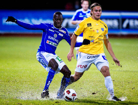 Pa Amat Dibba, Sundsvall, Johannes Vall, Falkenberg