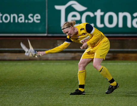 Hedvig Lindahl, målvakt Kristianstad, förbannad