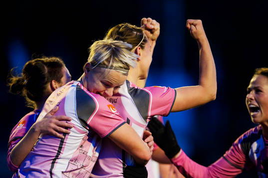 Nilla Fischer kramar om Emma Wilhelmsson, LdB Malmö