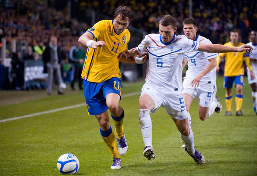 Johan Elmander, Sverige, Erik Pieters, Holland