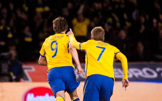 Kim Källström och Sebastian Larsson, Sverige (Jubel)