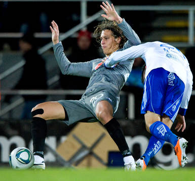 Björn Runström, Hammarby, trycks ner