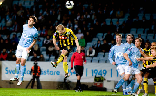 Agon Mehmeti, Malmö FF nickar in 1-0