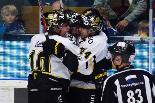 Josh Macnevin, AIK, jubel