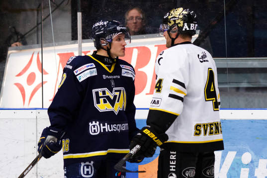 Jesper Thörnberg, HV71 spänner ögonen i Fredrik