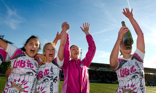 Elena Sadiku, Frida Nordin, Therese Sjögran, Emma