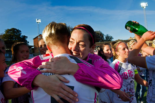 Therese Sjögran, Nilla Fischer, LDB Malmö kramas, jubel,