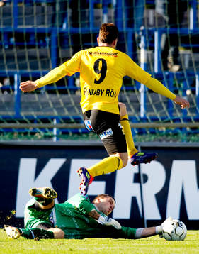 Peter Gitselov, Mjällby, Zlatan Azinovic, målvakt,