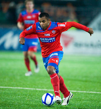 Alvaro Santos