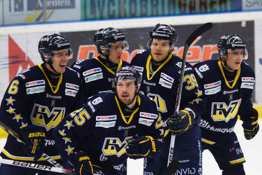 Mattias Karlsson, HV71 jubel tillsamman med Oscar