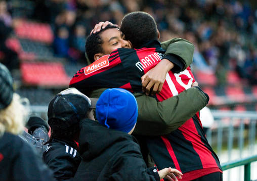 Serge-Junior Martinsson Ngouali, Brommapojkarna, jubel