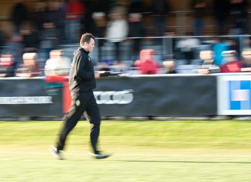 Martin Ingvarsson, domare, sista matchen. Uppvärmning