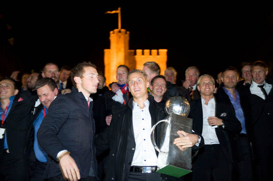 SM-guld, Svenska Mästare 2011, pokal,  jubel, glädje.